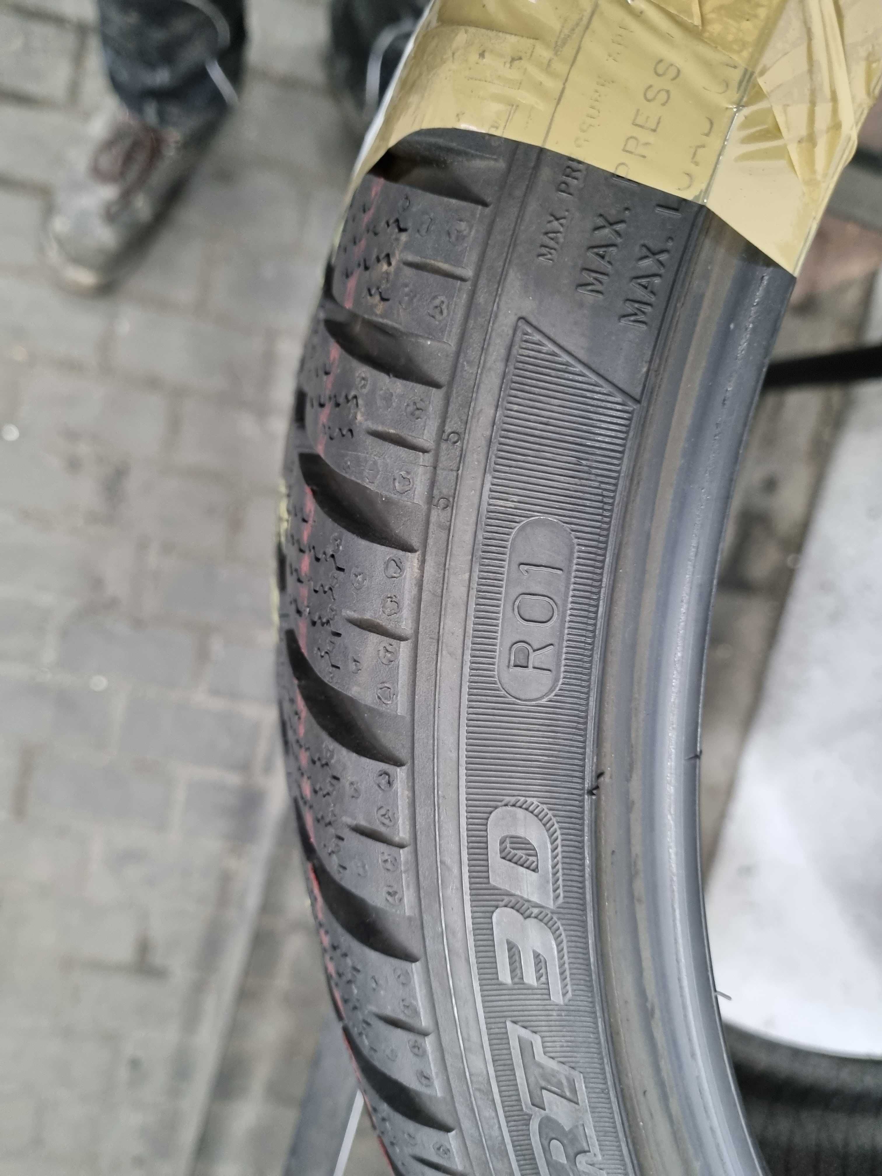 235/35/19 91W Dunlop Sp Winter Sport 3D R01 D.3518