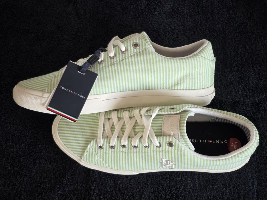 Tommy Hilfiger buty sportowe rozmiar 44