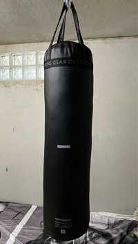 Saco de boxe outshock + luvas