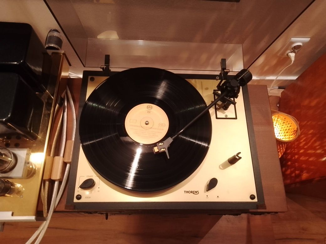 Thorens TD - 146 gold - Gramofon