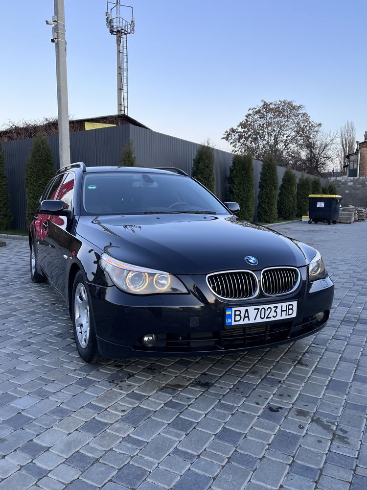 BMW  5 series E61 2.5D