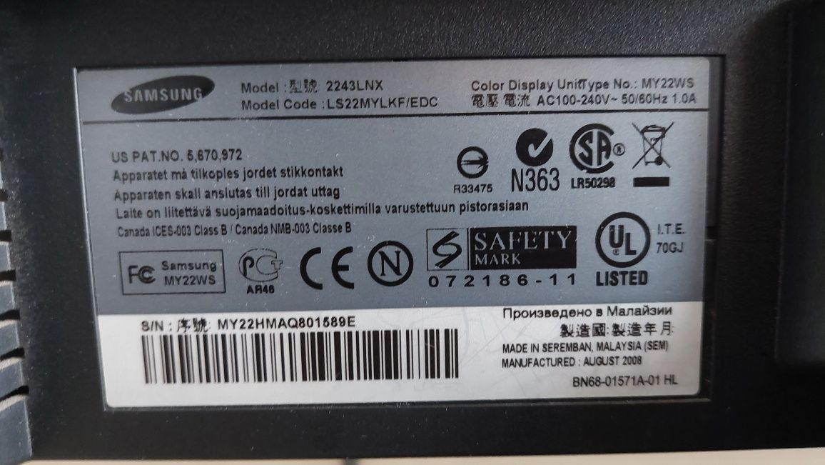 Monitor LED Samsung 2243LNX 21,6 " 1680 x 1050 px.