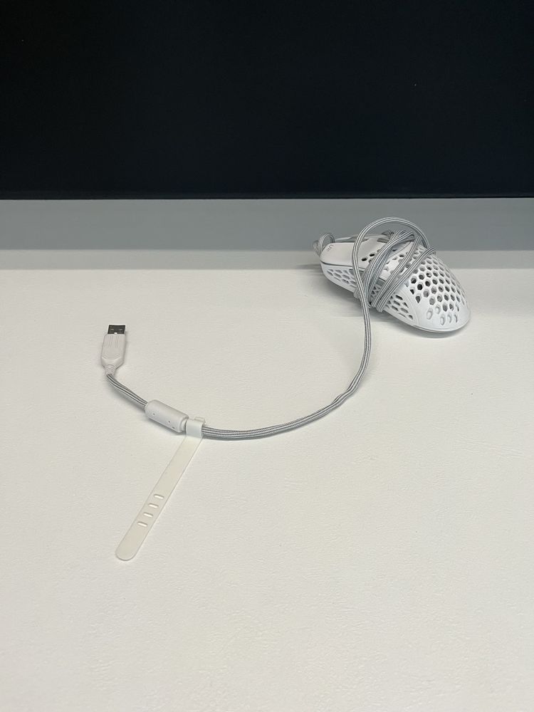Myszka Spc gear lix plus onyx white