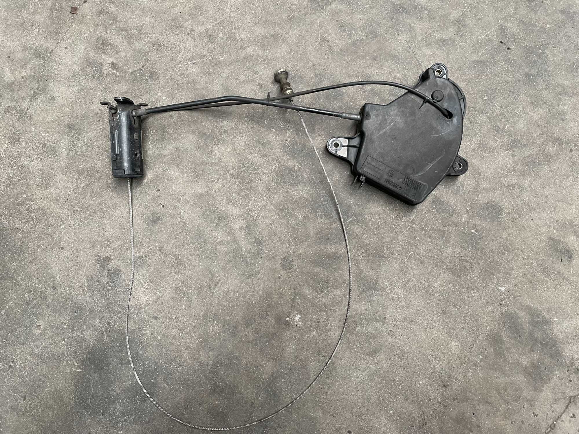 Suporte do Pneu Suplente Peugeot 307/308 Sw