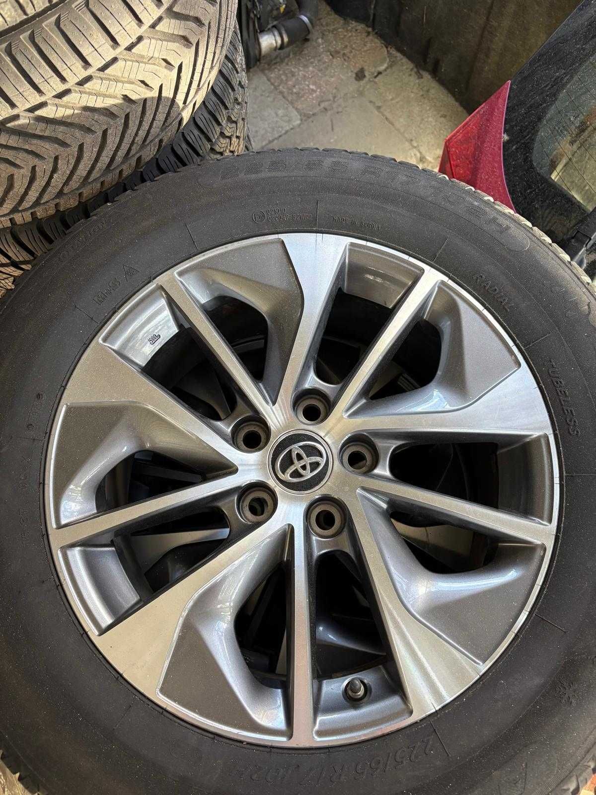 Komplet kół do Toyota Rav 4 R17 - felgi aluminiowe