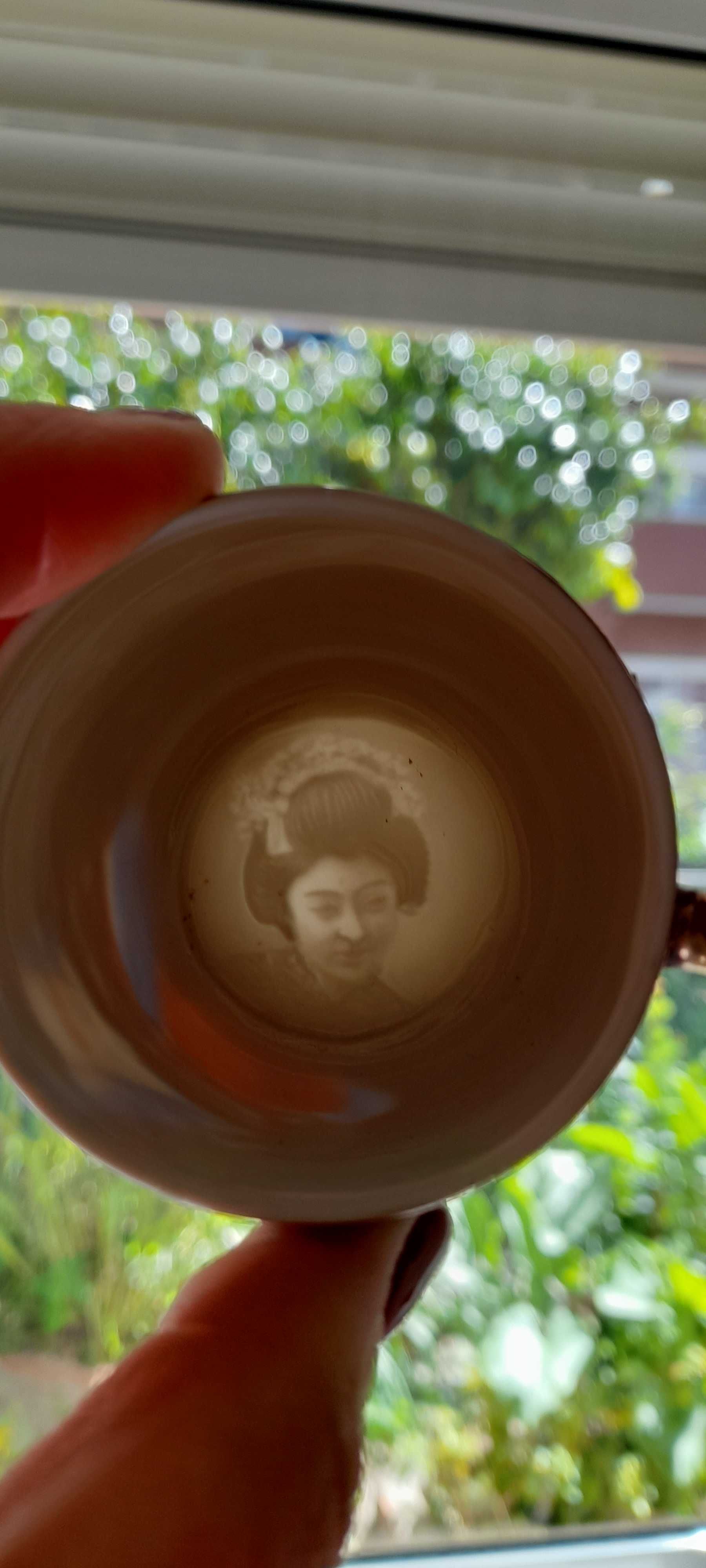 Serviço de café japonês muito antigo