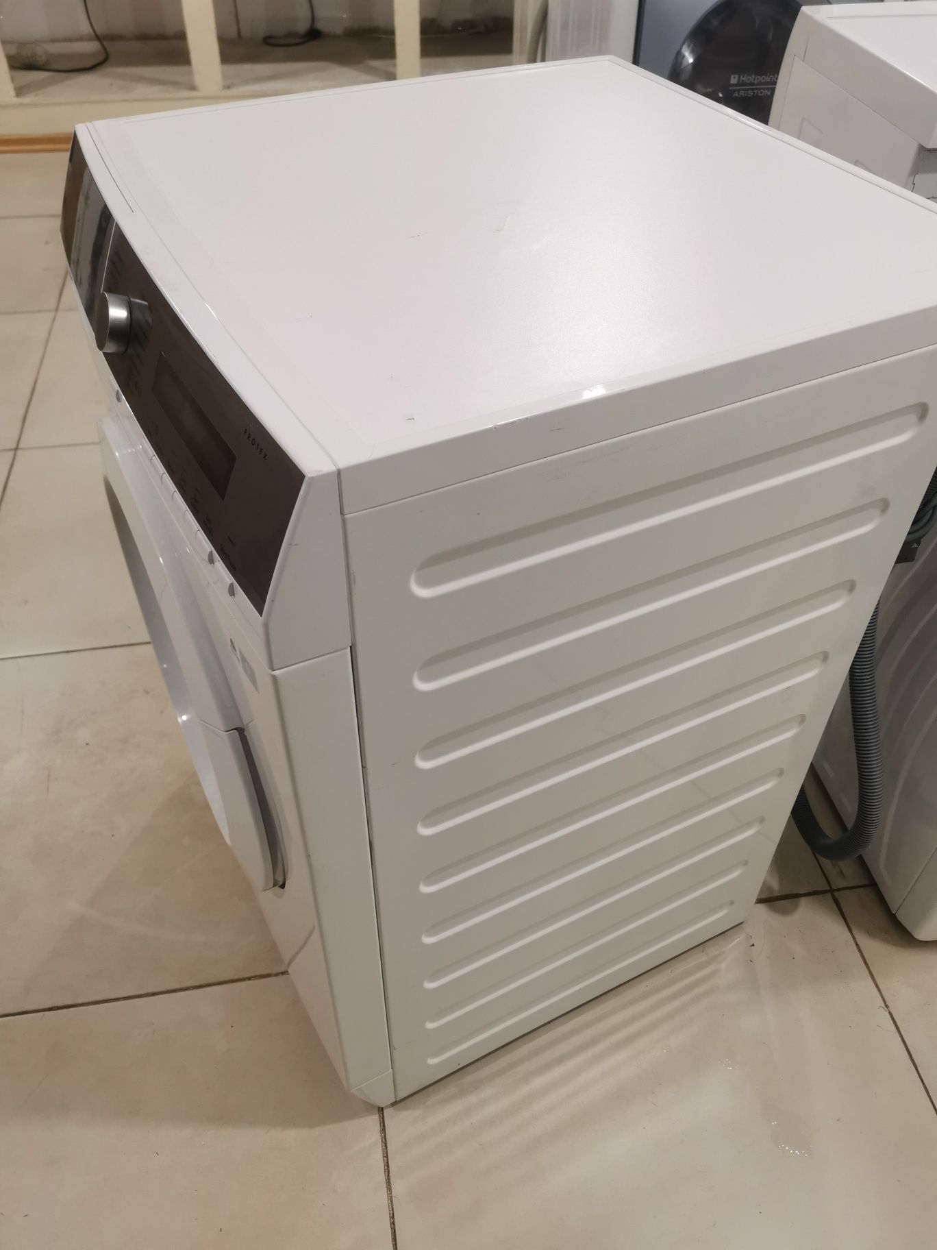НАЙНИЖЧІ ЦІНИ. НАЙБІЛЬШИЙ вибір. Пральна машина AEG 8kg. WD124