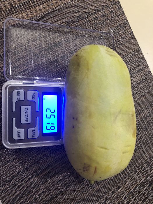 Варення з плодів азиміни, інжиру