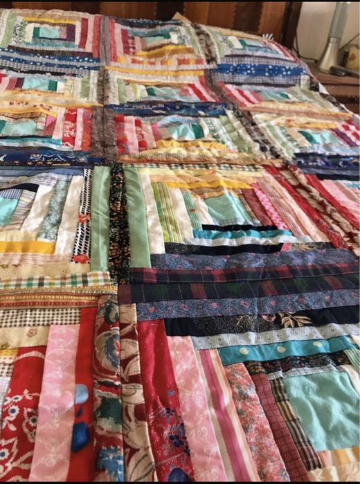 Colcha patchwork feita a mão 200 x 215cm NOVA