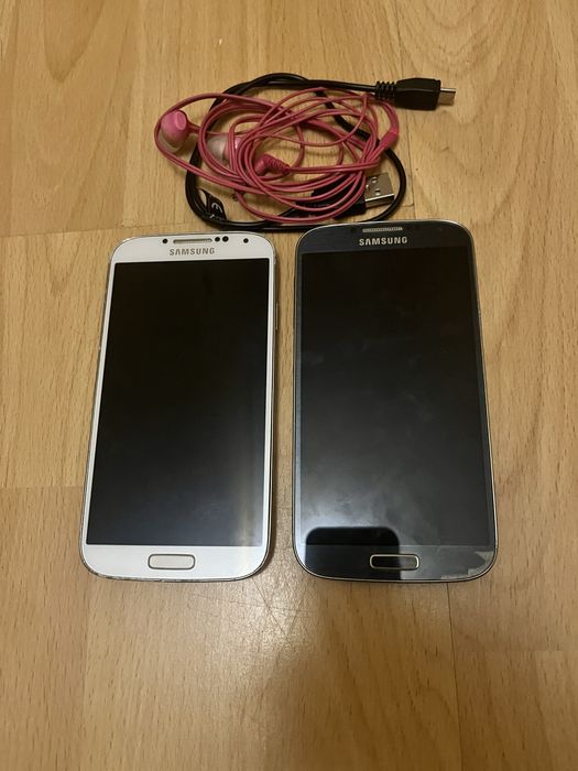 Samsung Galaxy S4 i9505, dwa, kabel, słuchawki Sony