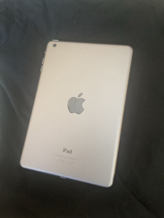 Планшет   iPad mini orig