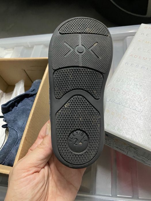 Sapatos unisexo cor azul