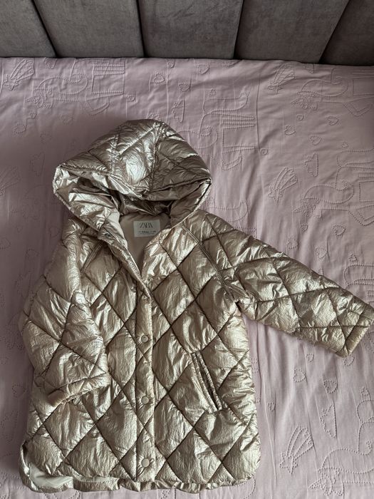 Куртка для дівчинкі