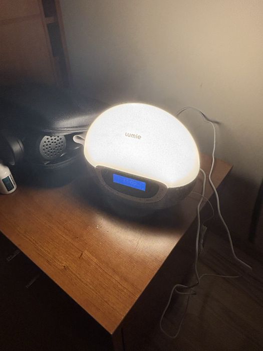Lumie Bodyclock Shine 300 LED   Świetlny budzik