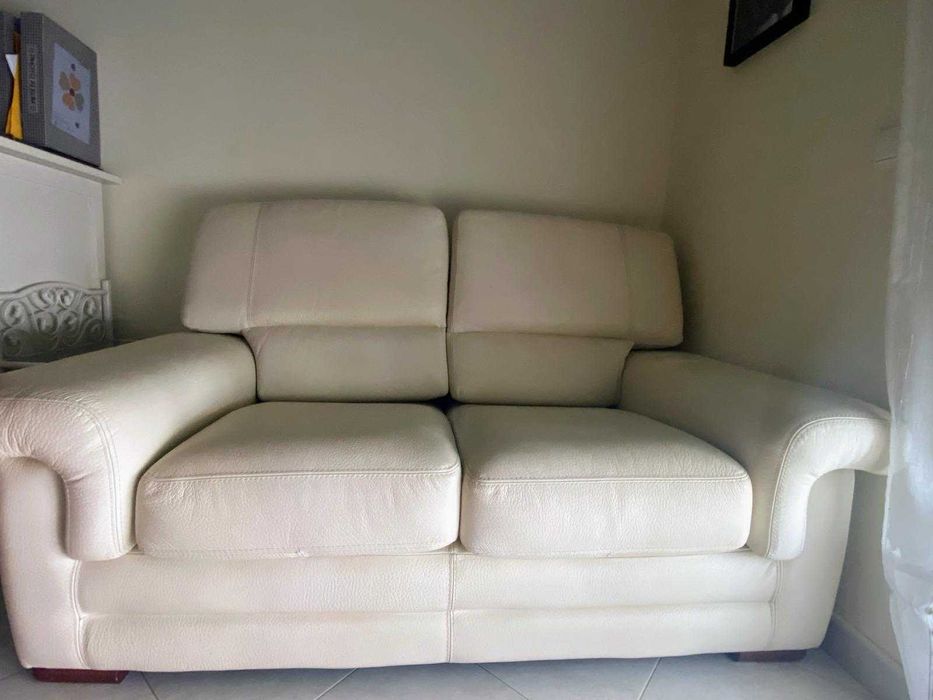 Sofá de pele Genuína 2 Lugares