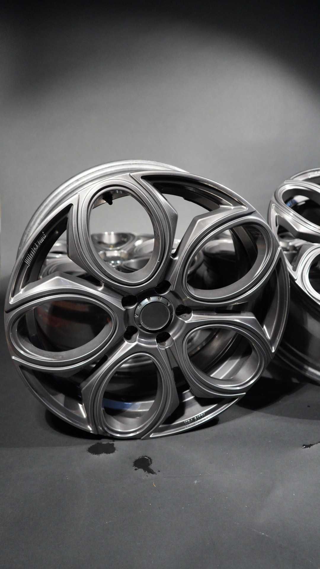 Felgi Alufelgi Motec Curve R19 5x112 8j ET 43