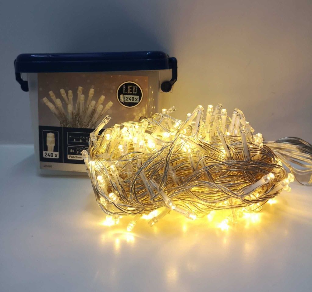Lampki choinkowe ZEWNĘTRZNE EUROMATE 240 LED