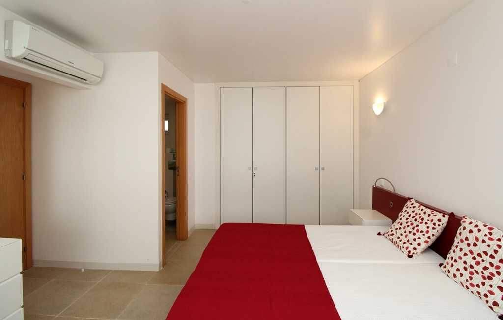 Apartamento T1+1 - até 5 PAX – Golden Club Cabanas