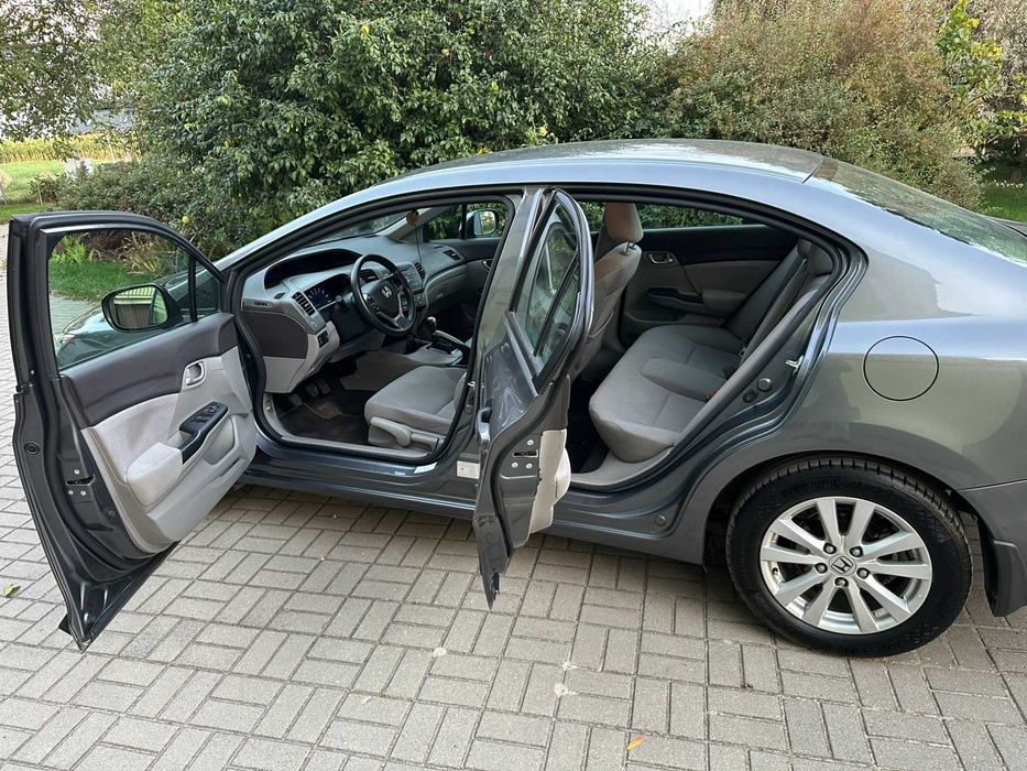 Honda Civic sedan 2012 1.8