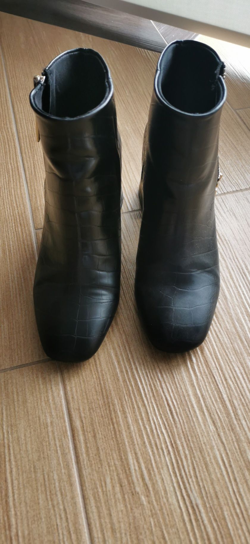 Czarne buty Stadivarius roz 36