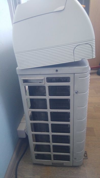 Кондиціонер для серверної Daikin 3.5Kw с зимовим комплектом.