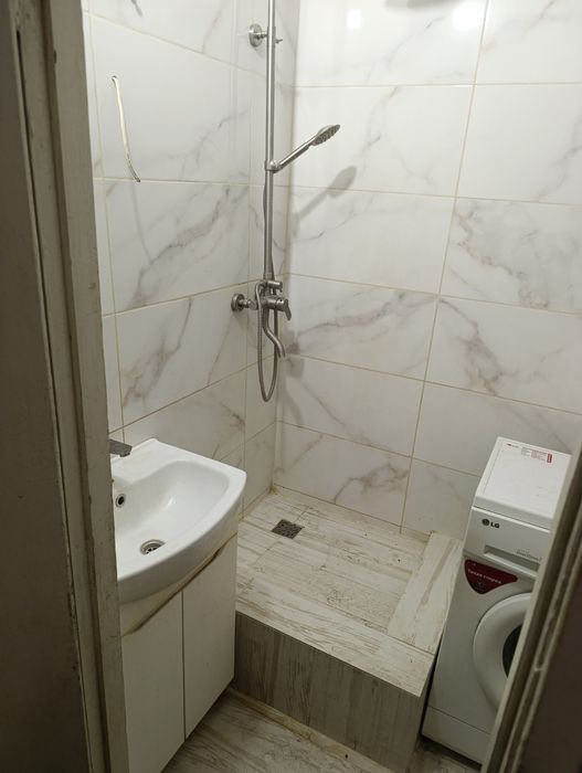 Продається вільна 3 х кімнатна квартира Правий берег Хортицький район