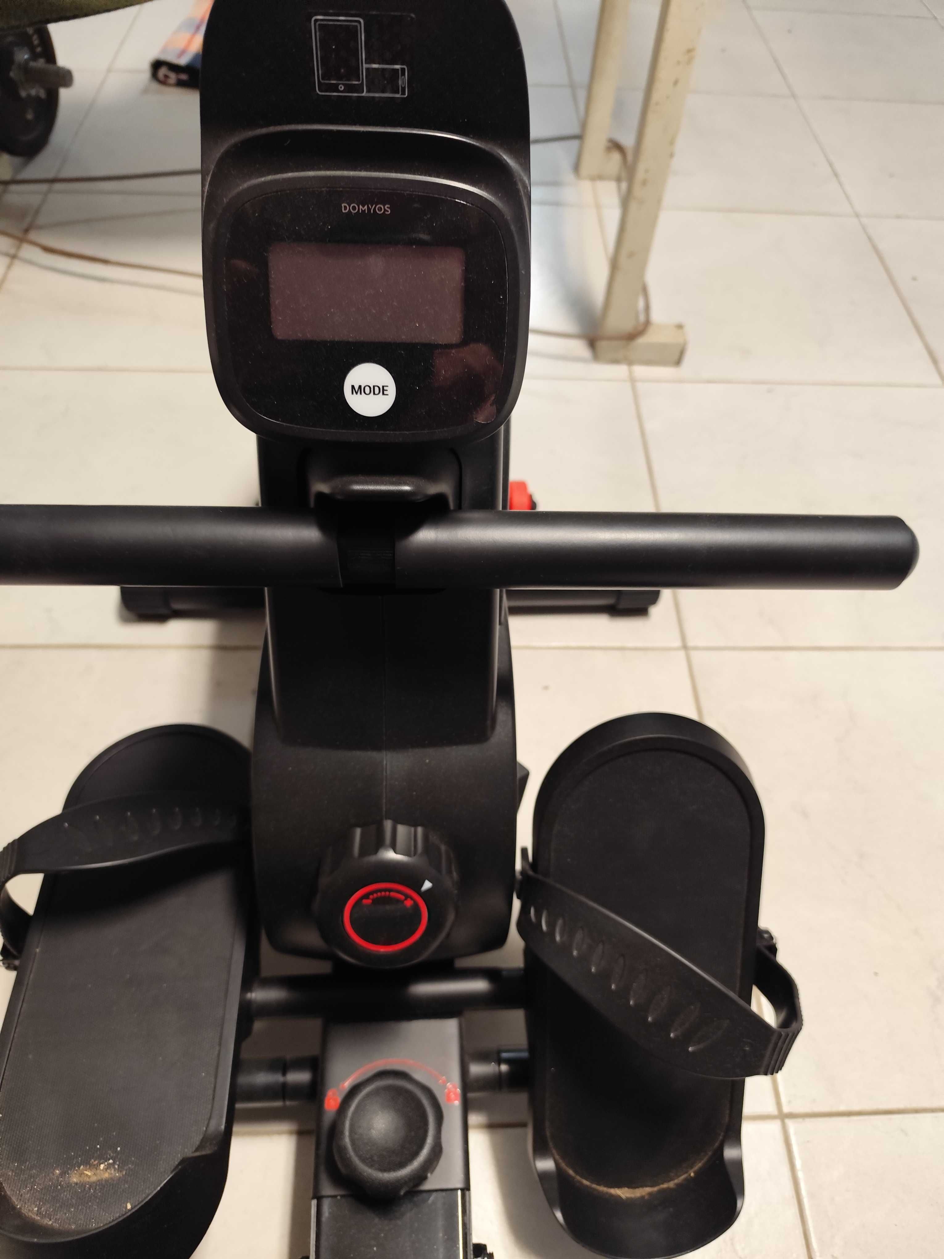 VENDO MÁQUINA DE REMO COMO NOVA