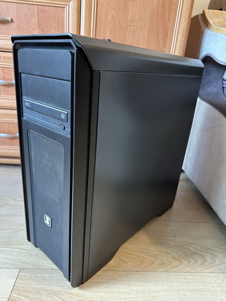 Komputer stacjonarny PC - GeForce GTX 1060 / Intel i5 6600k / 8GB RAM