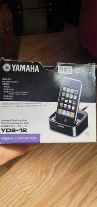 Yamaha  yds-12 - Ipod/iPhone stand
