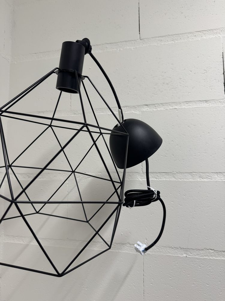 Candeeiro metalico preto ikea