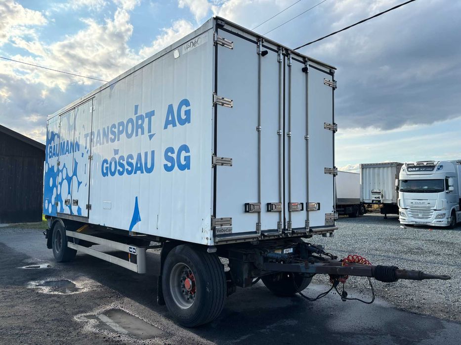 przyczepa izoterma STAN BDB