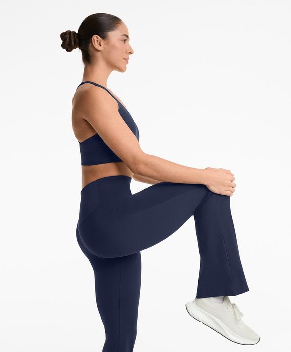 Calças Flare Comforlux Oysho XS Novas