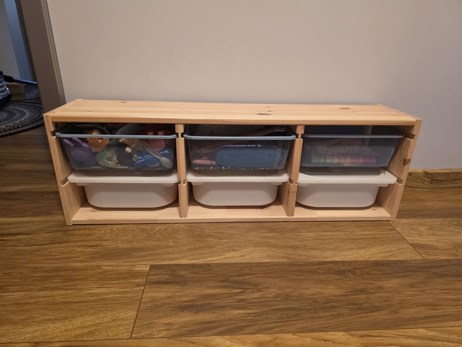 Ikea Trofast półka ścienna z pojemnikami