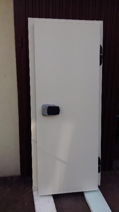 Drzwi do chłodni NOWE zawiasowe drzwi chłodnicze 10 cm