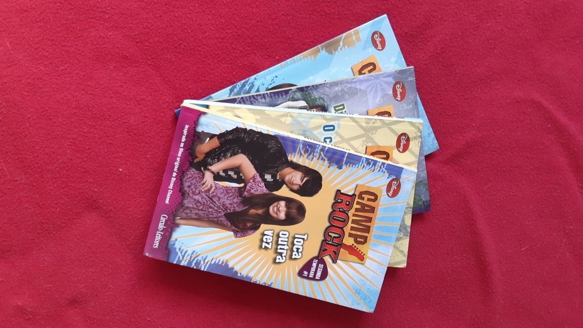 4 livros "Camp Rock"