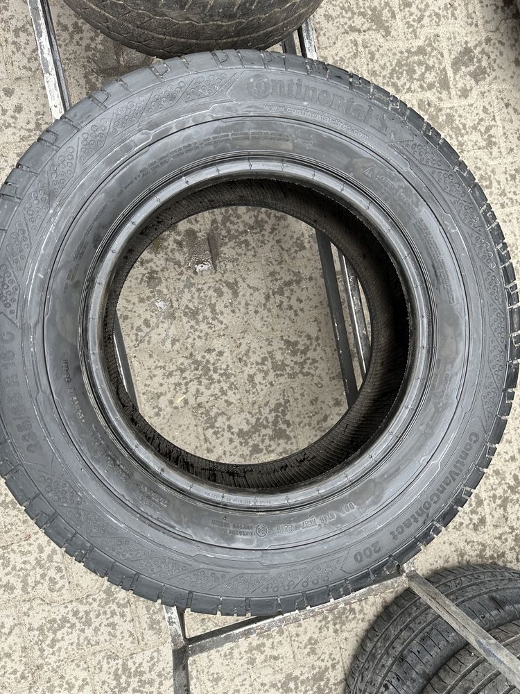 235/65r16c continental contivancontact 200