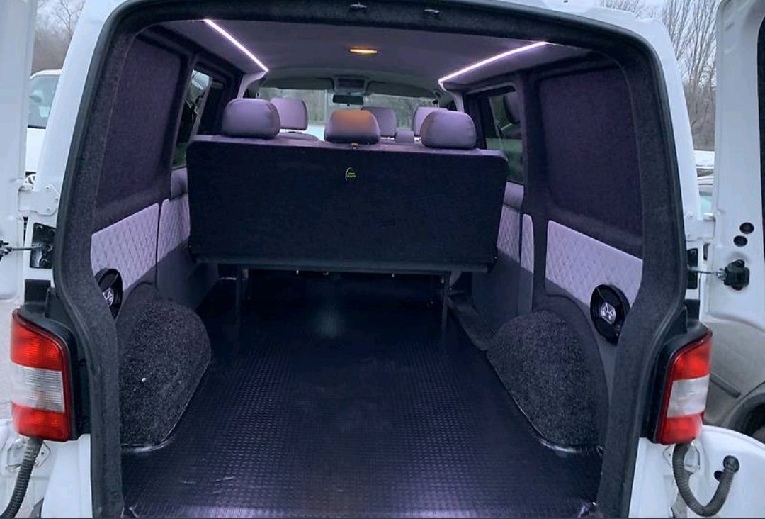 Продам Фольксваген Т5 ( Volkswagen T5)