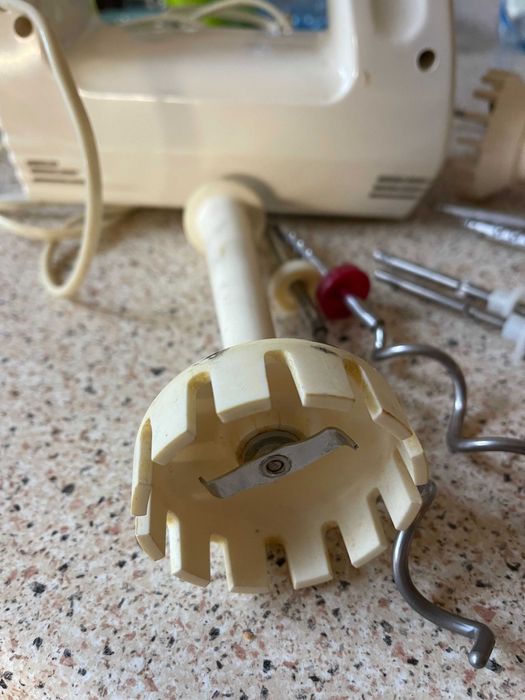 Електроміксер Рось (Україна) МВР 302 с насадками ремонт, запчастини