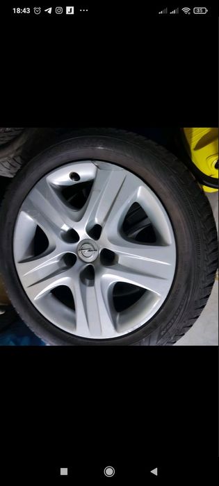 Продам металічні структурні диски з зимовою резиною  R17