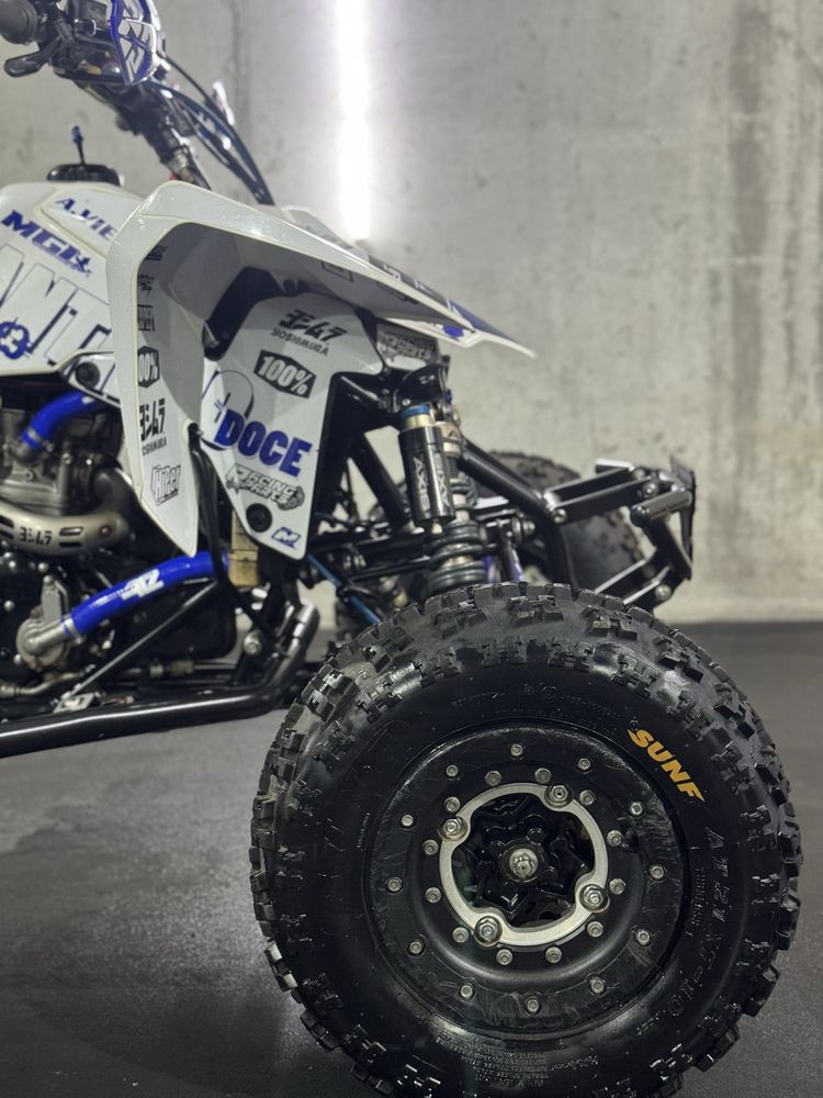 Suzuki LTR c/ muito material