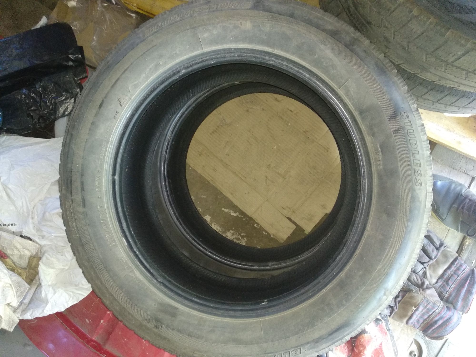 Шины резина Bridgestone 215/60/17