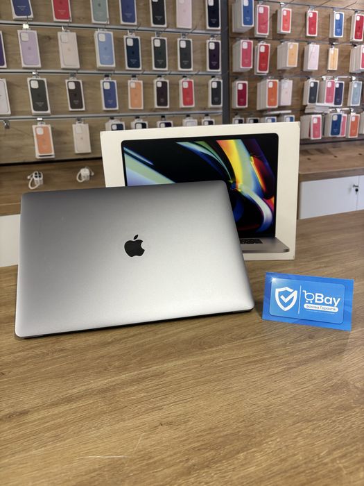 Ідеальний MacBook Pro 15,4’ 2017 SpaceGray i7/16/512GB (Батарея: 100%)