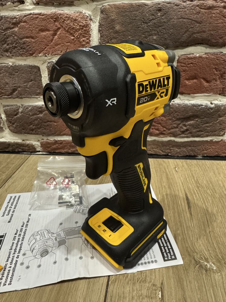 Шуруповерт гидравлический DeWalt dcf870b