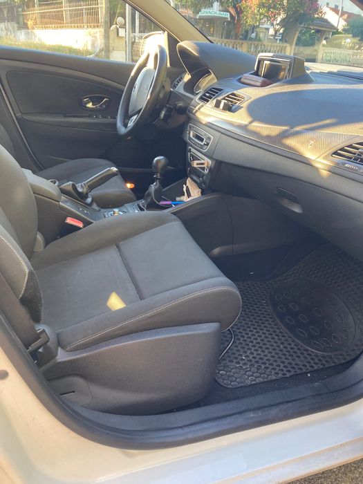 Megane Sportourer 110 cv IMPECÁVEL