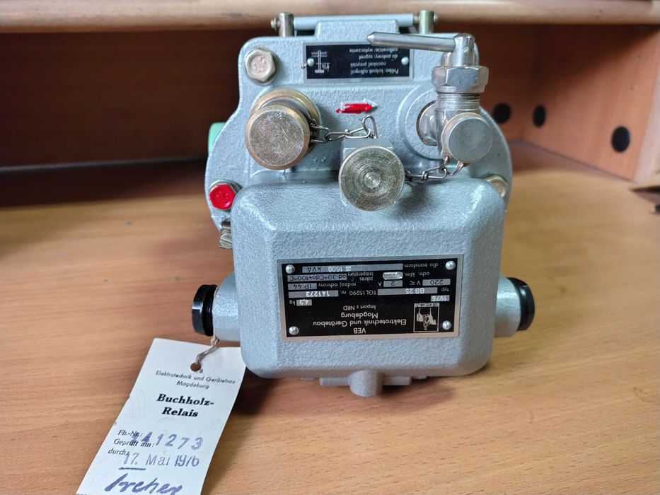 Przekaźnik Buchholza – gazowo-wydmuchowy typ-BG-25