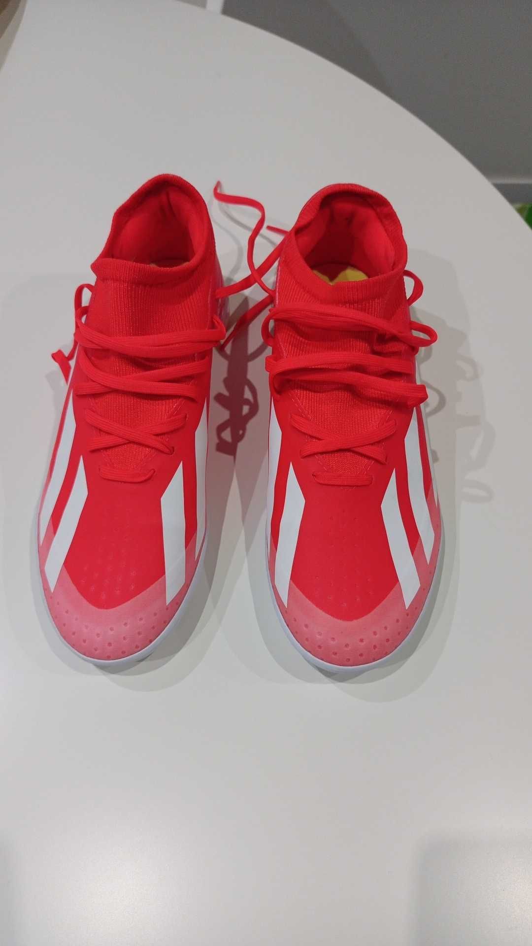 Sapatilhas TF Adidas novas 40 1/2