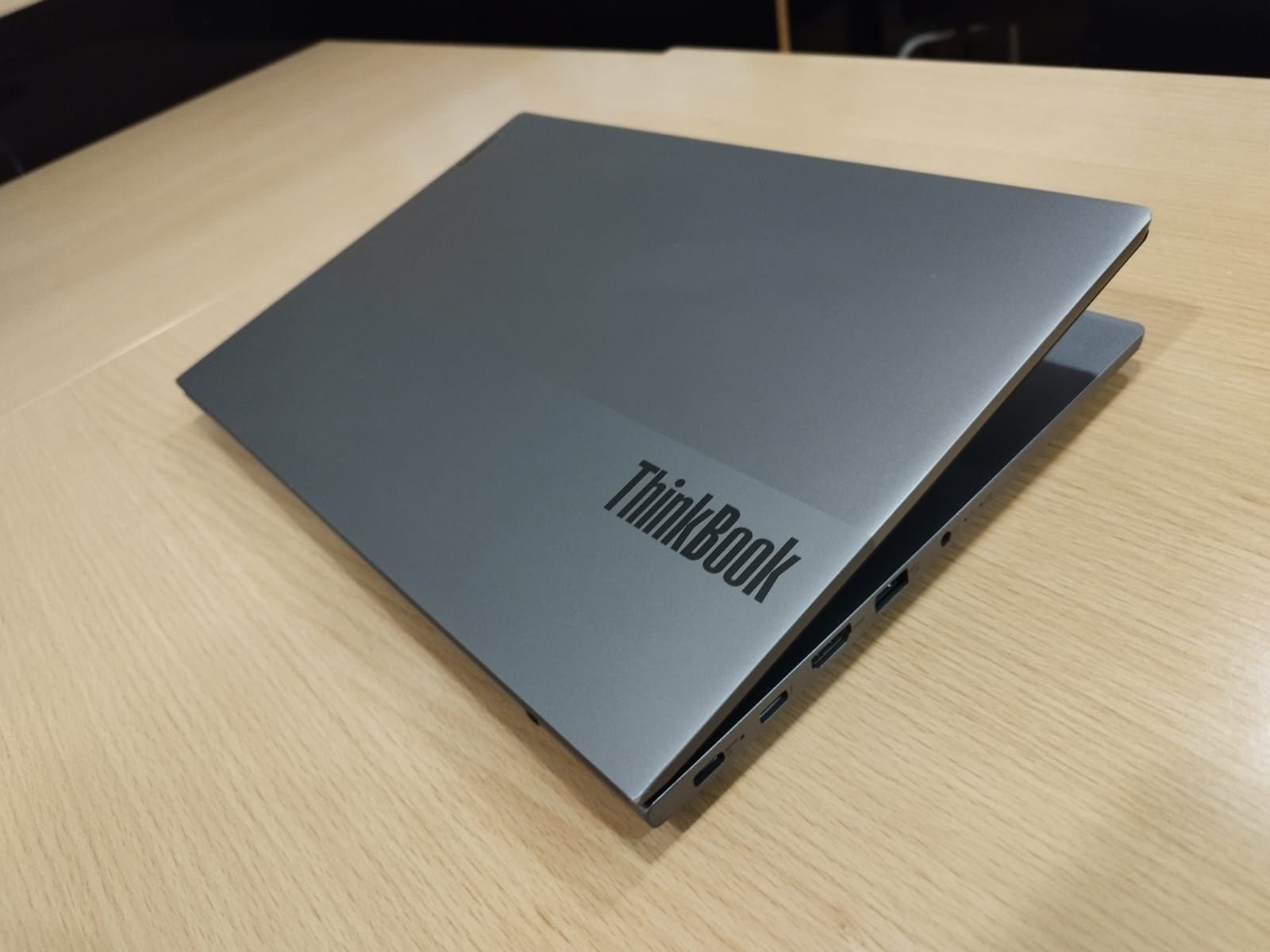 Lenovo Gama Profissional - i5 / 512GB SSD