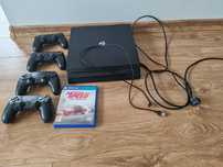 Konsola ps4 sprzedam