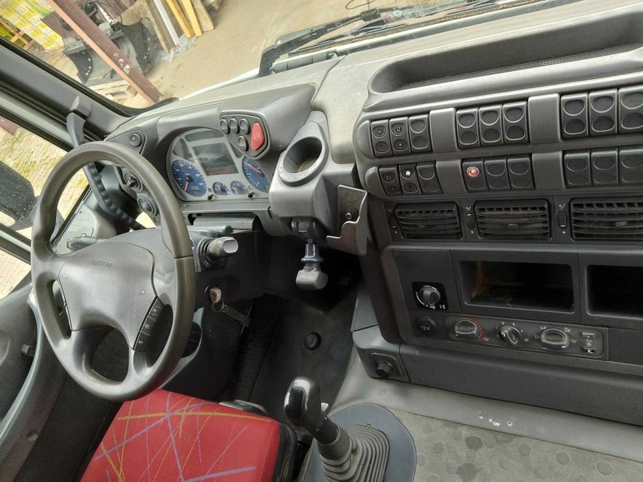 Iveco Stralis 2006 HDS Fassi F50 udżwig 6150
