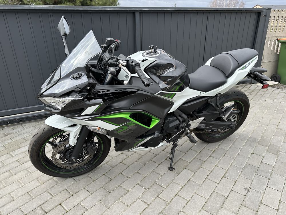 Kawasaki Ninja 650 A2 Uszkodzona Niemcy